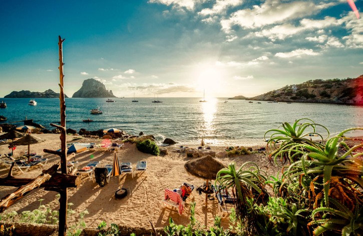 Strand von Cala d'Hort auf der Baleareninsel Ibiza.