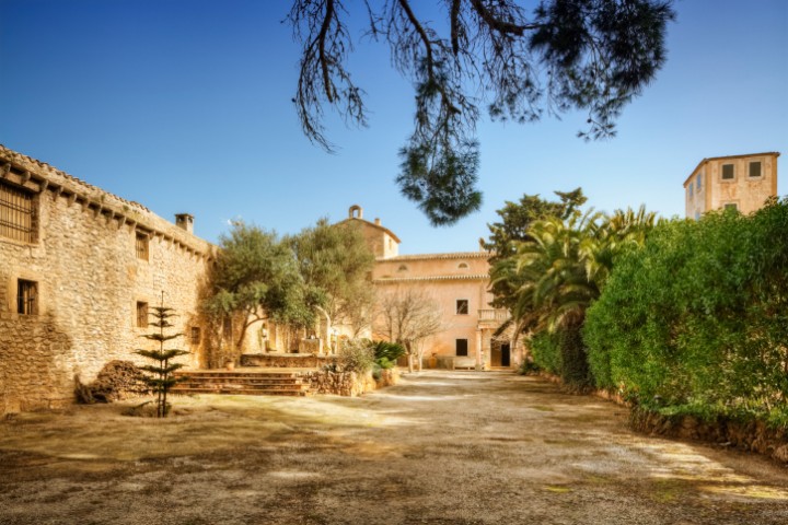 In einer gemütlichen Finca auf Mallorca lässt sich der Winter gut ertragen.