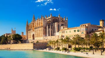 Cathedral La Seu and Parc del Mar