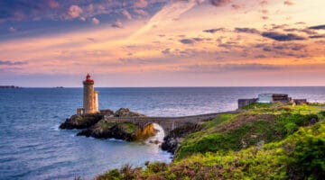 Lighthouse Phare du Petit Minou in Plouzane, Fort du Petit Minou, Brittany (Bretagne), France.