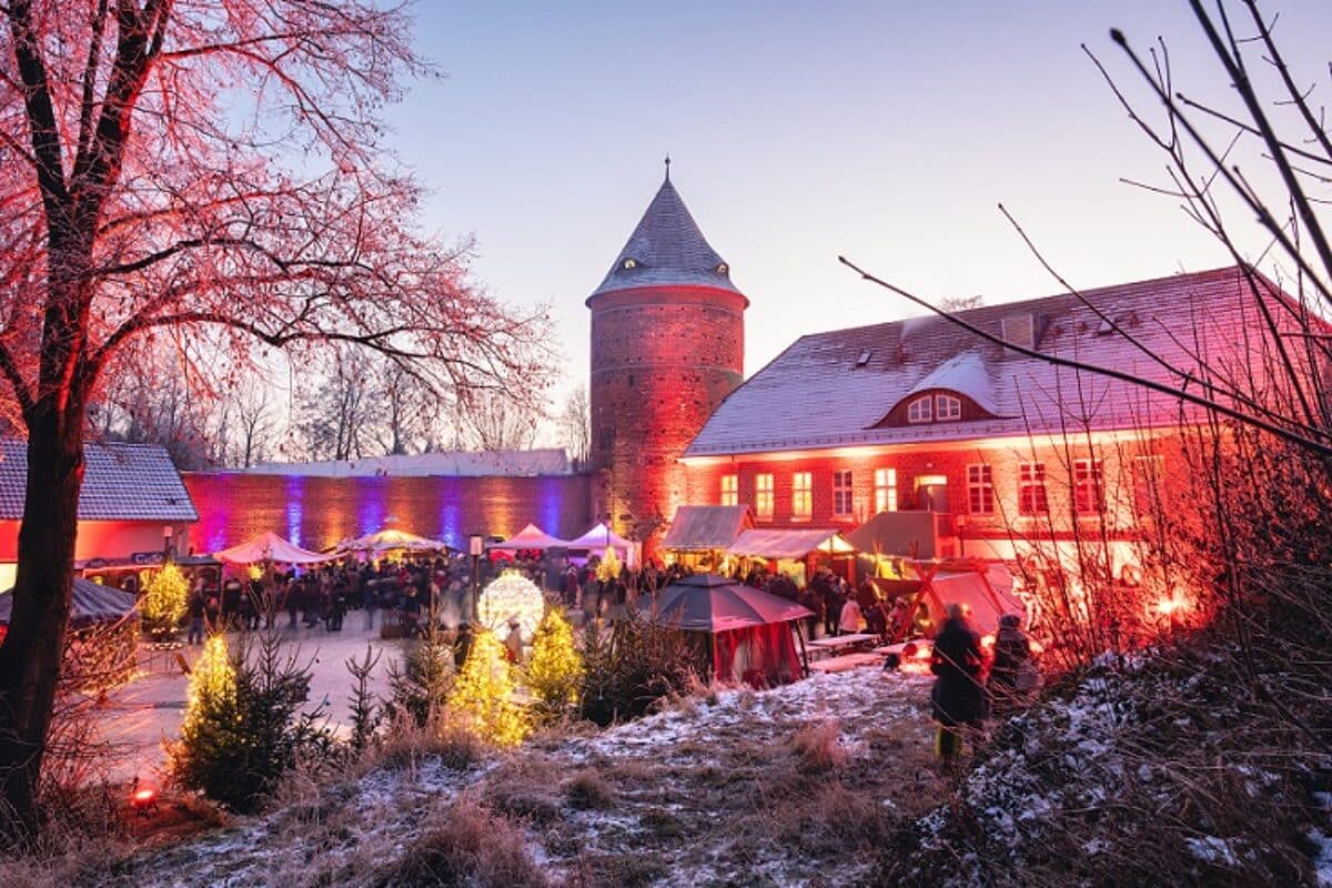 Weihnachtsmarkt Bvurg Plau am See