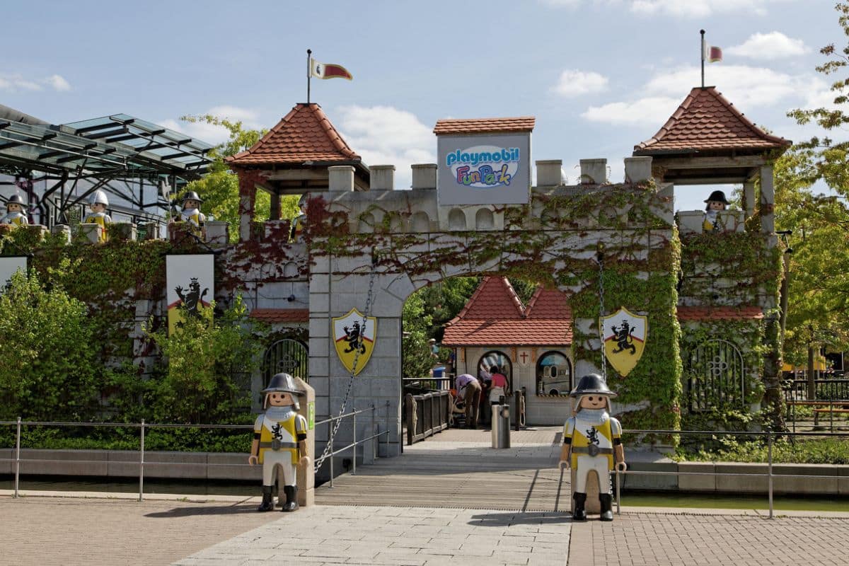 Einer der schönsten Indoorspielplätze in Deutschland ist der Playmobil Funpark.