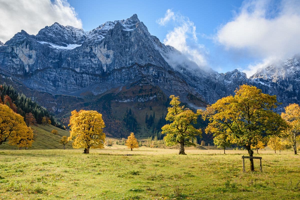 Wandern im Herbst im Karwendelgebirge