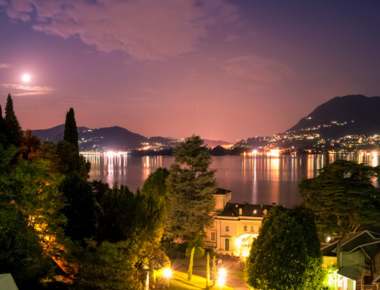 Romantische Stunden am See